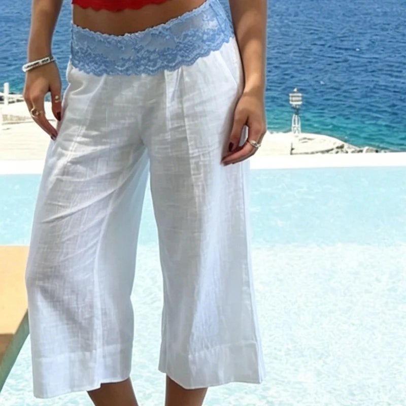Amélie Lace-Trim Y2K Capri Pants